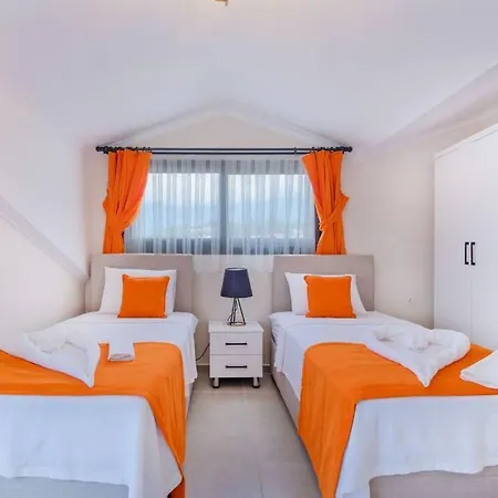 Hotel Hisaroenuende 4+1