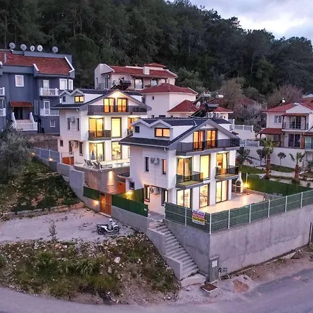 Отель Hisaroenuende 4+1 Villa