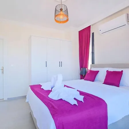 Отель Hisaroenuende 4+1 Villa Фетхие